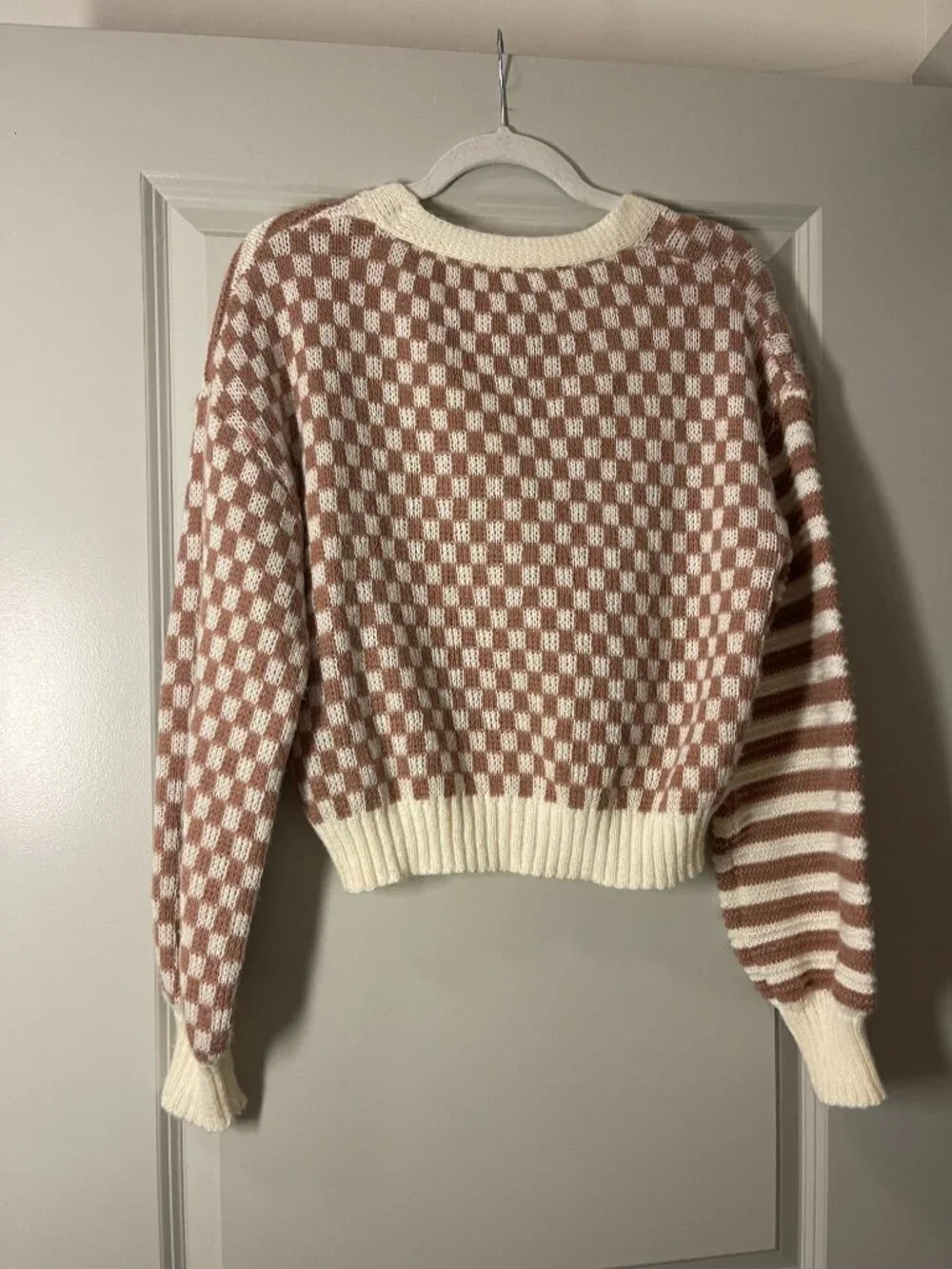 Checker Pattern Drop Shoulder Cardigan - Picture 6 of 7